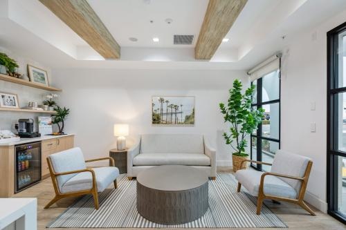 Image for Shoreline Dental Studio with ID of: 6620726