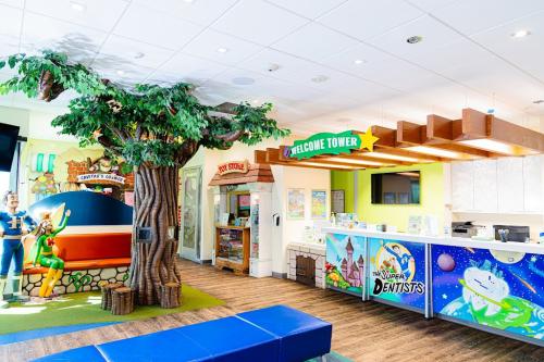 Image for The Super Dentists with ID of: 6626373