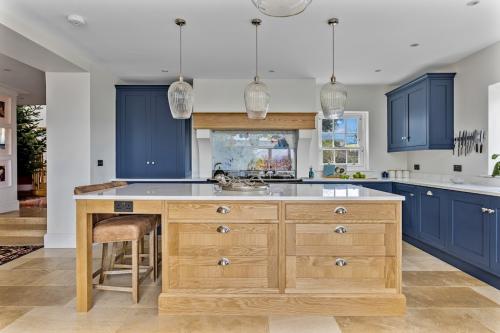 Image for Yealm Kitchens with ID of: 6627927