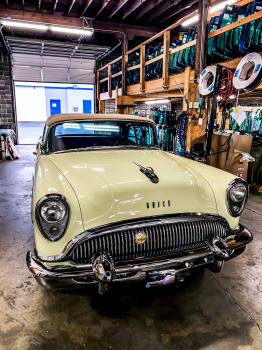 Image for Louis Auto Glass with ID of: 6628894