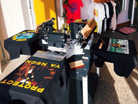 Image for Halo Print Co | Sydney Same Day Custom T-shirts & Screen Printing with ID of: 6641205