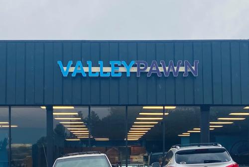 Image for Valley Pawn with ID of: 6649598