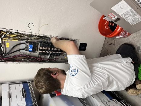 Image for Benchmark Electrical Services with ID of: 6666869