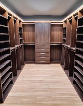 Image for Beyond Storage with ID of: 6668353