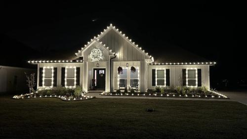 Image for First City Lights with ID of: 6670981