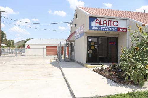 Image for Alamo Mini-Storage - Eisenhauer with ID of: 6677592