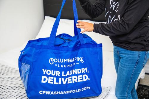 Image for Columbia Pike Laundry with ID of: 6682299