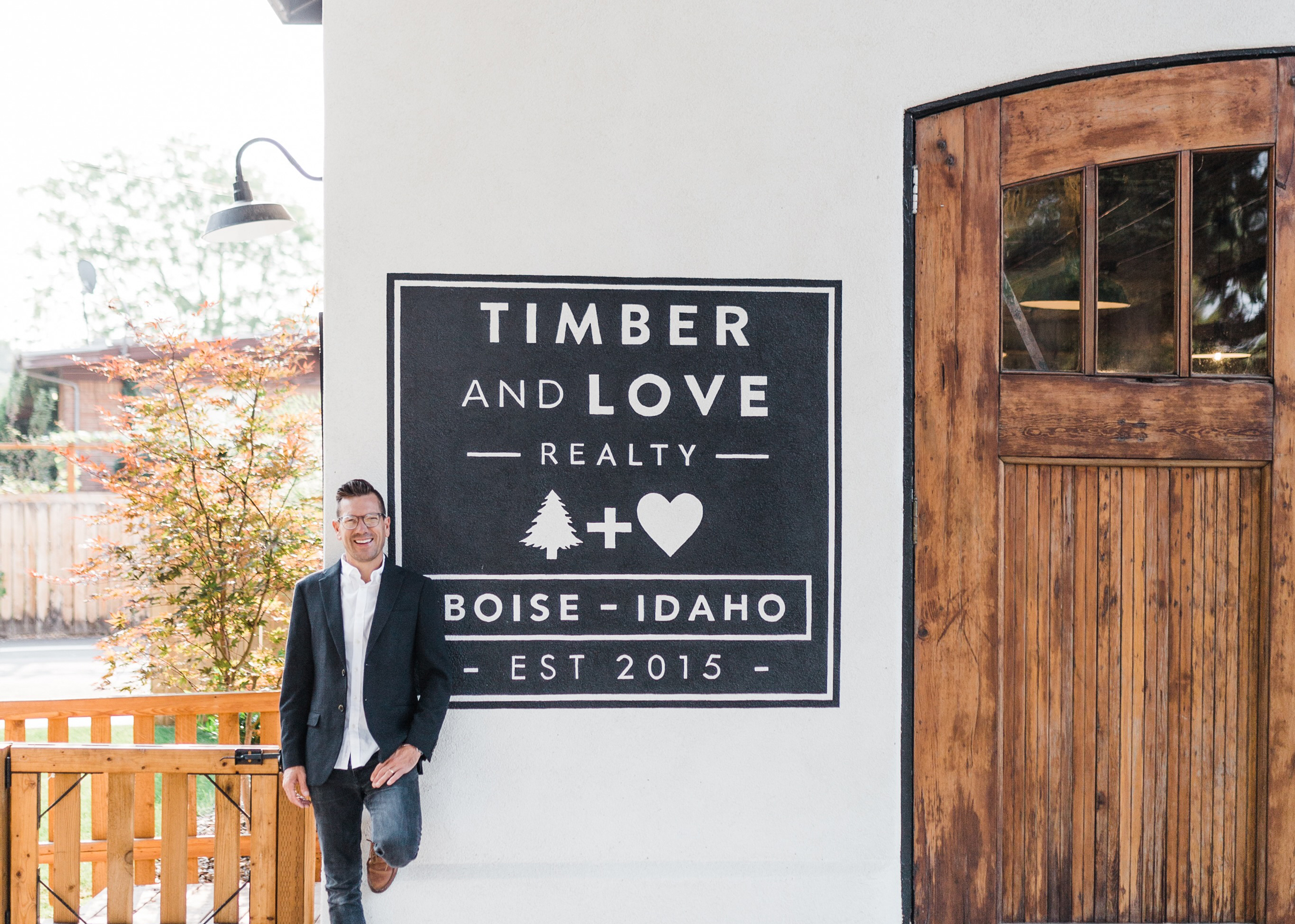 Image for TIMBER AND LOVE REALTY with ID of: 6683432