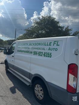 Image for locksmith jacksonville FL with ID of: 6693854