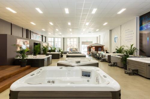 Image for Spa World Dandenong with ID of: 6694207