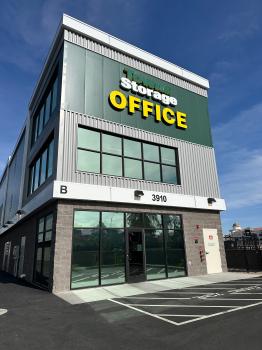 Image for Towne Storage University with ID of: 6721121