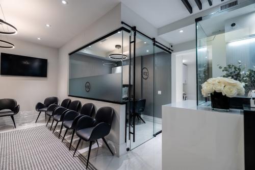 Image for North Toronto Dental Centre with ID of: 6731209