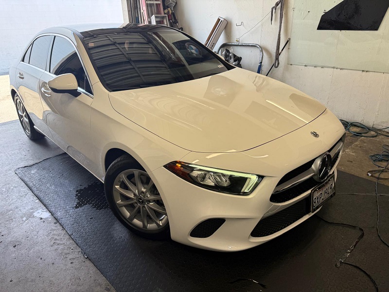 Image for Cali Auto Glass & Tint with ID of: 6734437