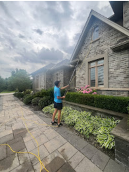 Image for Pane Relief Window Cleaning with ID of: 6737952