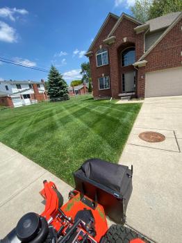 Image for Char Lawncare LLC with ID of: 6745462