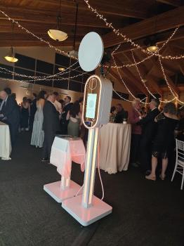 Image for On Que Photo Booth with ID of: 6758450