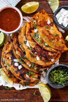 Image for Birria y Mas with ID of: 6758792