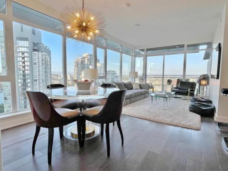 Image for Tyler Burrows Realtor with ID of: 6778738