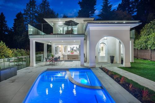 Image for Peter Joudaki Real Estate Advisor with ID of: 6791438