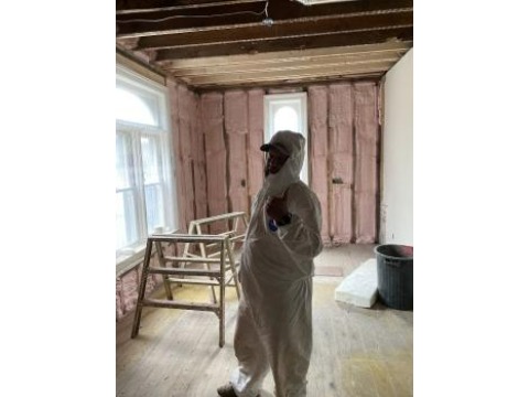 Image for I-deal Spray Foam Insulation with ID of: 6792519