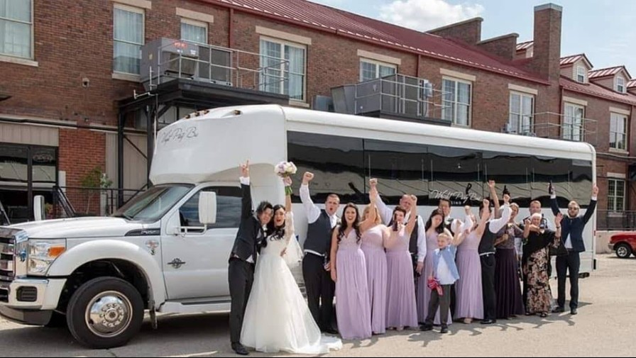 Image for Wright Party Bus & Limo with ID of: 6799686