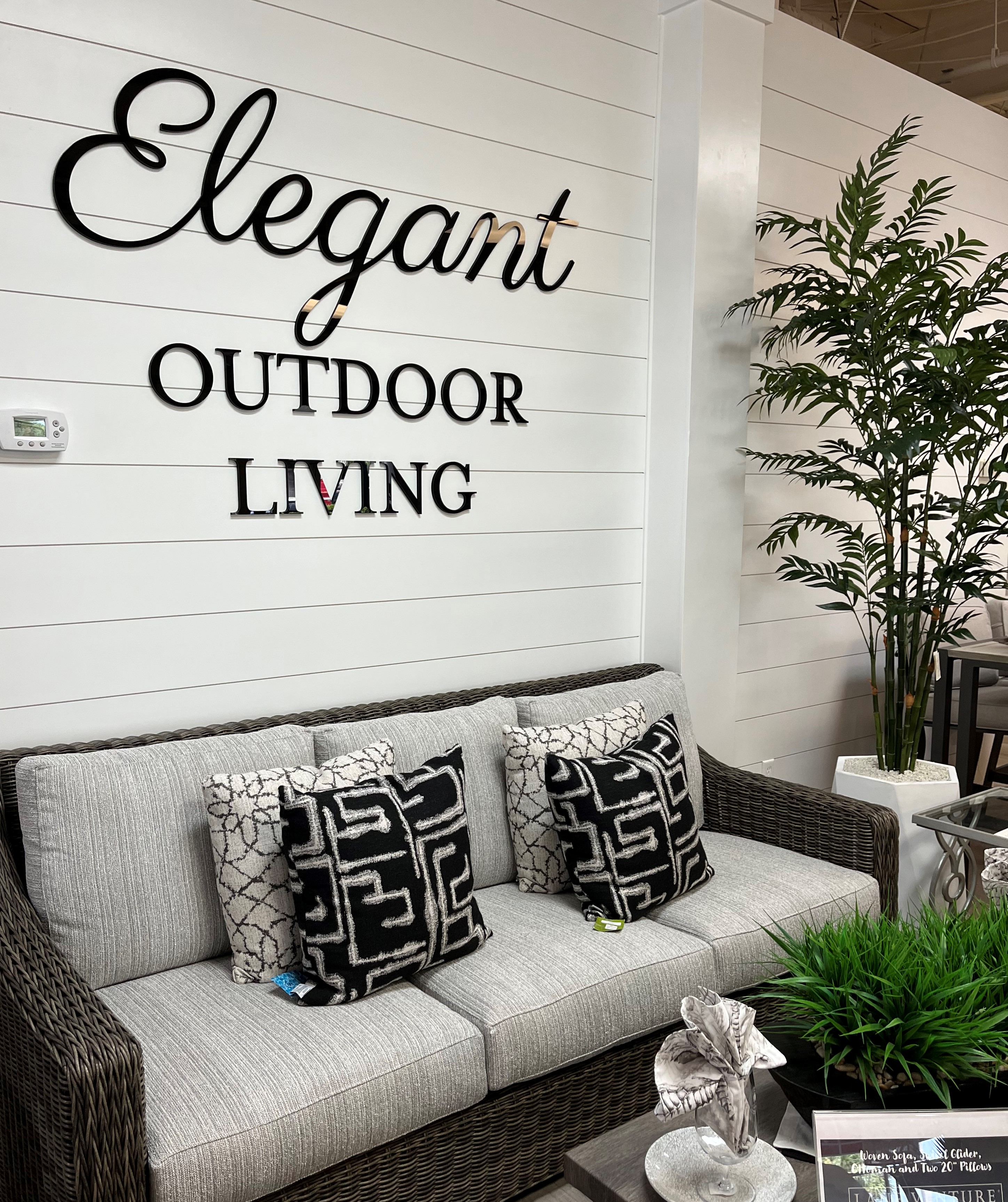 Image for Elegant Outdoor Living with ID of: 6802624