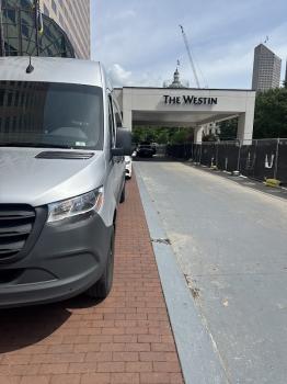 Image for Lightning Limo LLC with ID of: 6807121