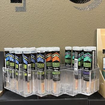 Image for Artisan Vapor & CBD with ID of: 6808935