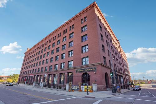 Image for Artspace Northern Warehouse with ID of: 6811189