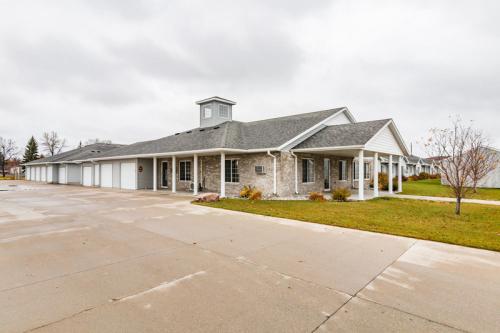 Image for Heritage Square with ID of: 6811519