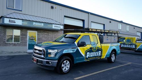 Image for Pioneer Overhead Door with ID of: 6813111
