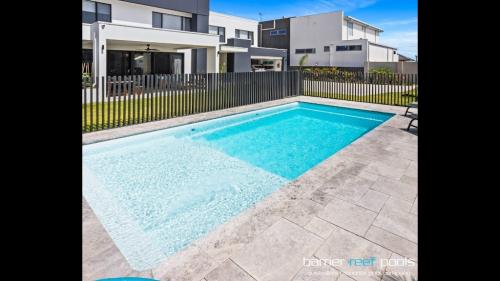 Image for Barrier Reef Pools Pty Ltd with ID of: 6816025