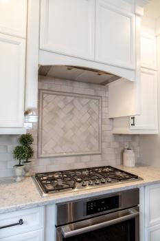 Image for DreamMaker Bath & Kitchen with ID of: 6824942