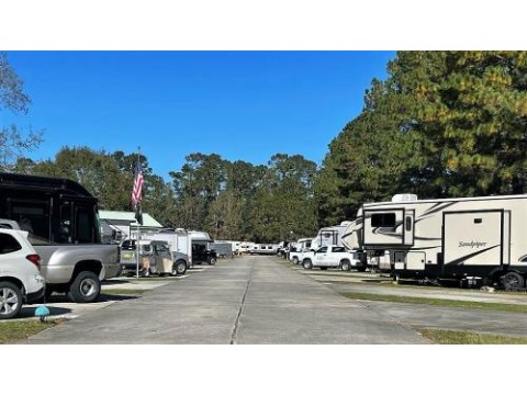 Image for Lakeside RV Resort with ID of: 6827566