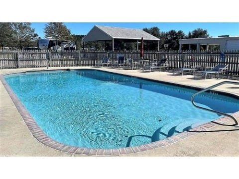Image for Lakeside RV Resort with ID of: 6827571