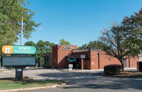 Image for Josefs Pharmacy with ID of: 6835016