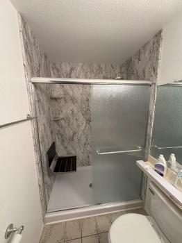 Image for Bathing Solutions with ID of: 6845552