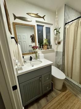 Image for Bathing Solutions with ID of: 6845553