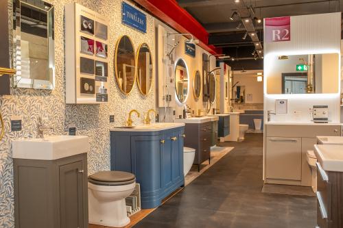 Image for Distinct Bathrooms with ID of: 6849701