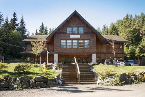 Image for Island Pacific School with ID of: 6859687