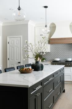 Image for United Cabinet Works with ID of: 6862770