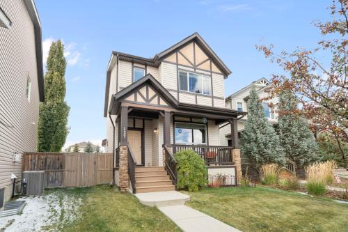 Image for Ellysa Wladyko, Real Estate Agent with ID of: 6865455
