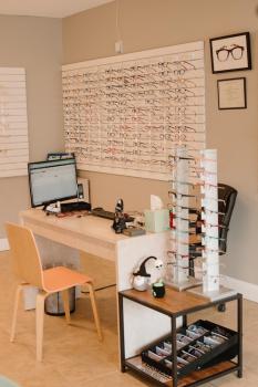 Image for Precision Eye Care with ID of: 6870129