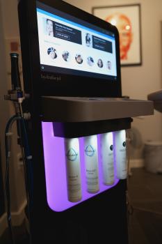 Image for Total Anti-Aging and Wellness with ID of: 6872684