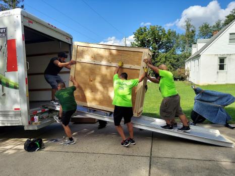 Image for Pender Moving Services, LLC with ID of: 6879153