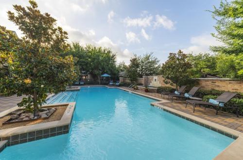 Image for Perry Row Townhomes with ID of: 6883860