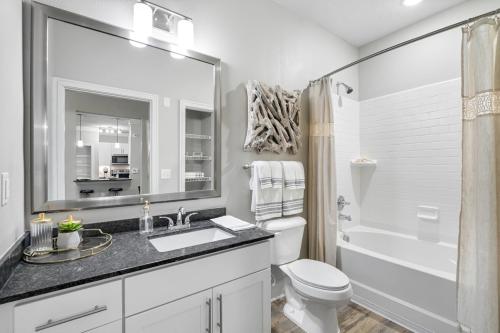 Image for The Walton Apartments with ID of: 6889936