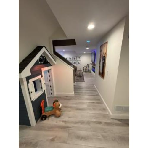 Image for Basements & Bars with ID of: 6893632