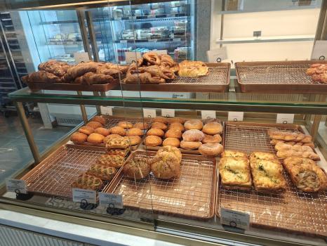 Image for Tous les Jours Bakery & Cafe with ID of: 6893725