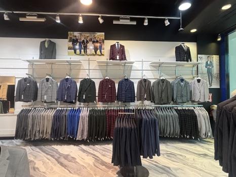 Image for Suit Warehouse with ID of: 6897254
